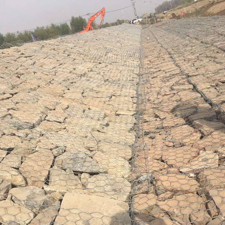 雷诺护垫在河道治理中发挥重要作用的优势